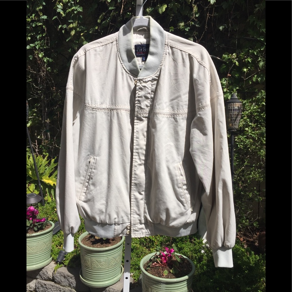 PAR FOUR SPORTSWEAR MENS LG WINDBREAKER JACKET.